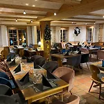 Apartment Cosy For 4 Near Lift, Melezes K22