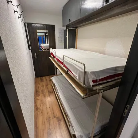 Apartment Cosy For 4 Near Lift, Melezes K22