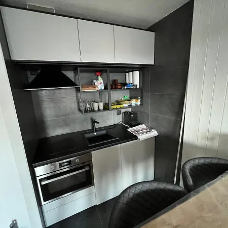Apartment Cosy For 4 Near Lift, Melezes K22