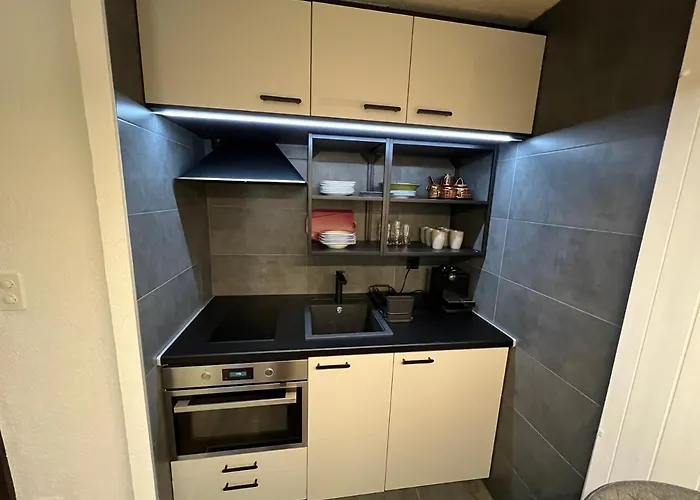 Cosy For 4 Near Lift, Melezes K22 * 维松纳