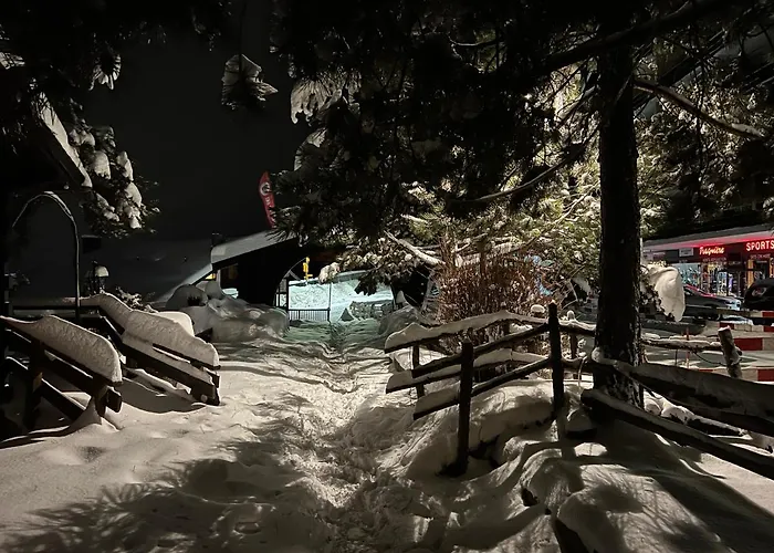 公寓 Cosy For 4 Near Lift, Melezes K22